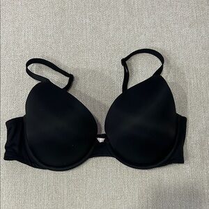 Victoria’s Secret PINK Everyday Push-Up Bra
